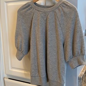 Puff sleeve sweatshirt with short sleeves